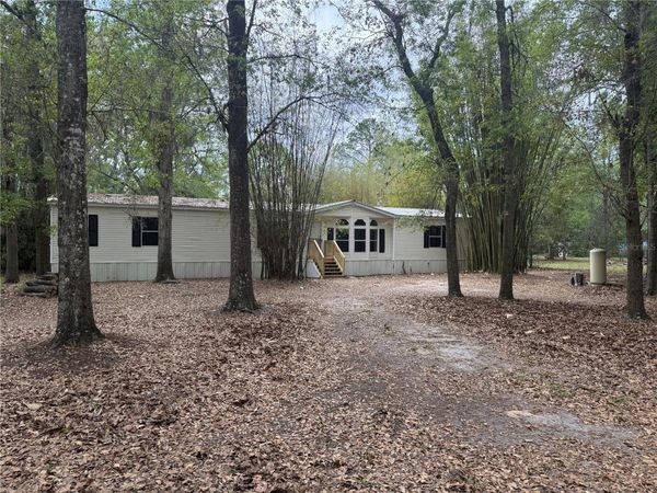 5613 NW 202ND PLACE , ALACHUA, FL 32615