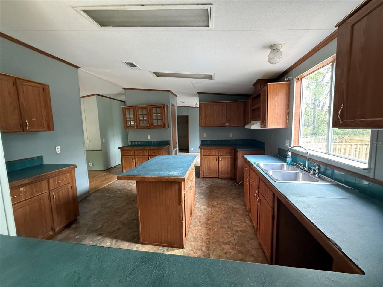5613 NW 202nd Place, La Crosse, FL 32658 Photo
