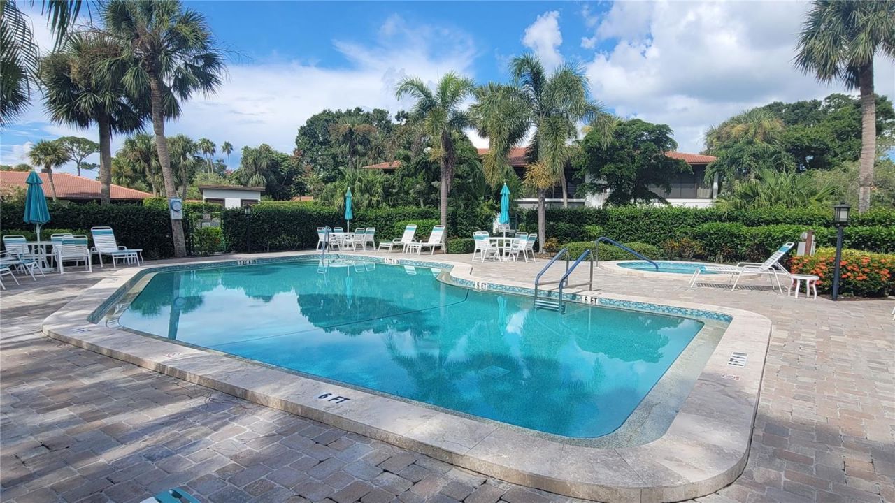 320 Barcelona Drive, Unit 320, Bradenton, FL 34210 Photo
