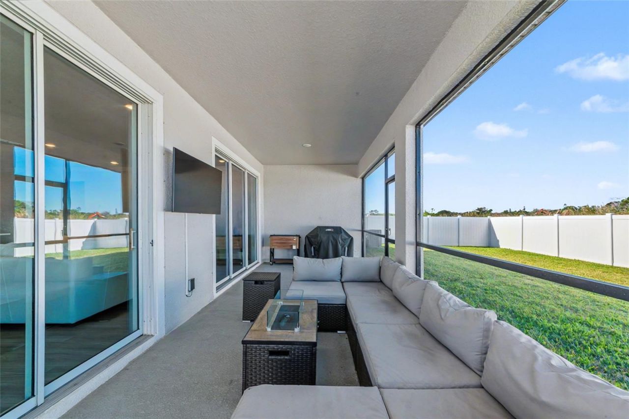 2105 Citrus Breeze Drive , Bradenton, FL 34208 Photo