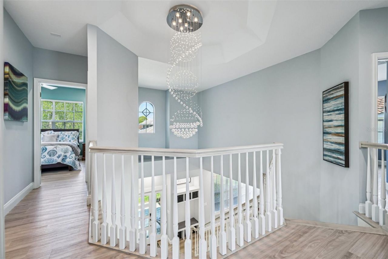 750 Sand Pine Drive Ne, Saint Petersburg, FL 33703 Photo