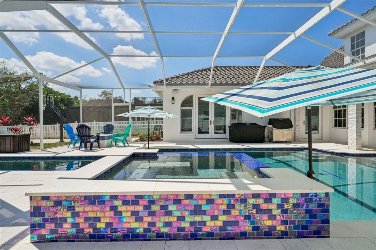 750 Sand Pine Drive Ne, Saint Petersburg, FL 33703 Photo