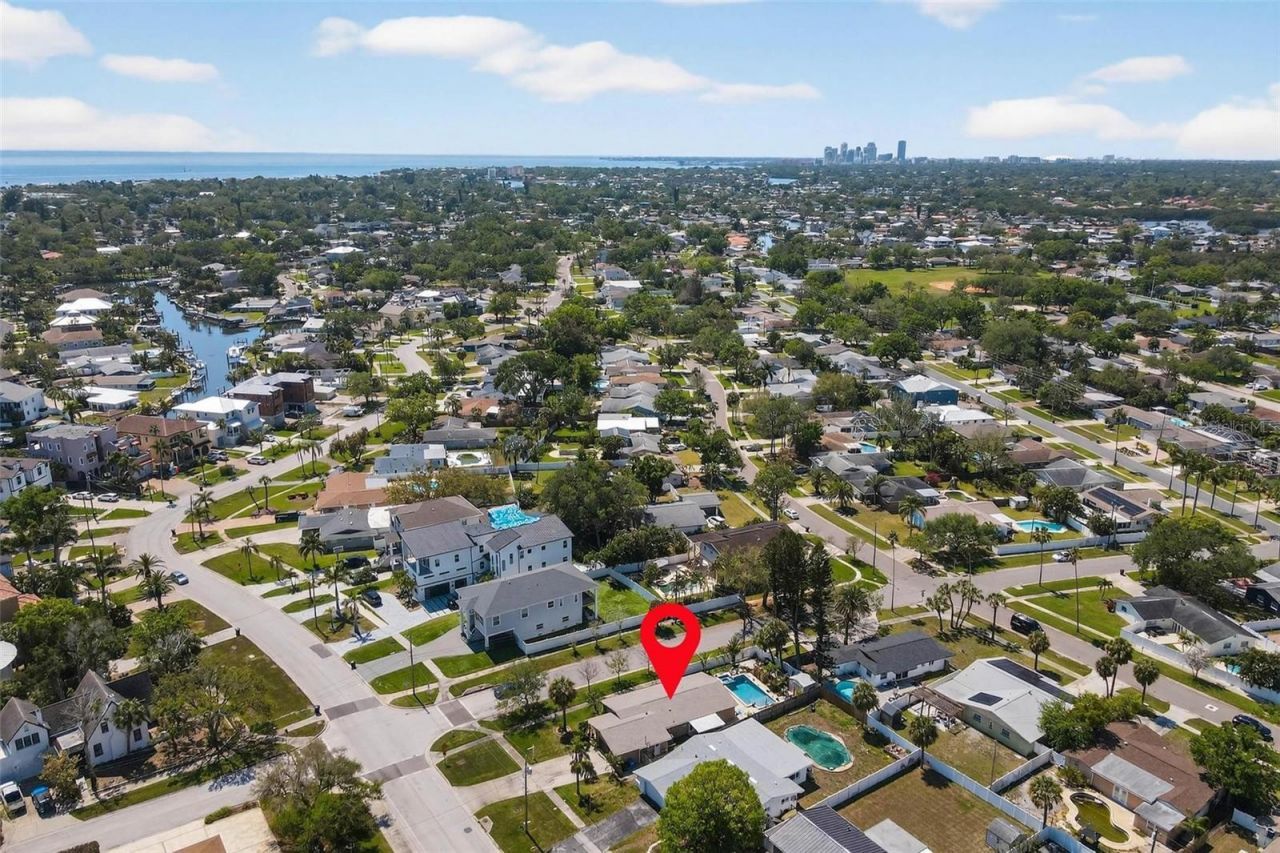 5900 Bayou Grande Boulevard Ne, Saint Petersburg, FL 33703 Photo