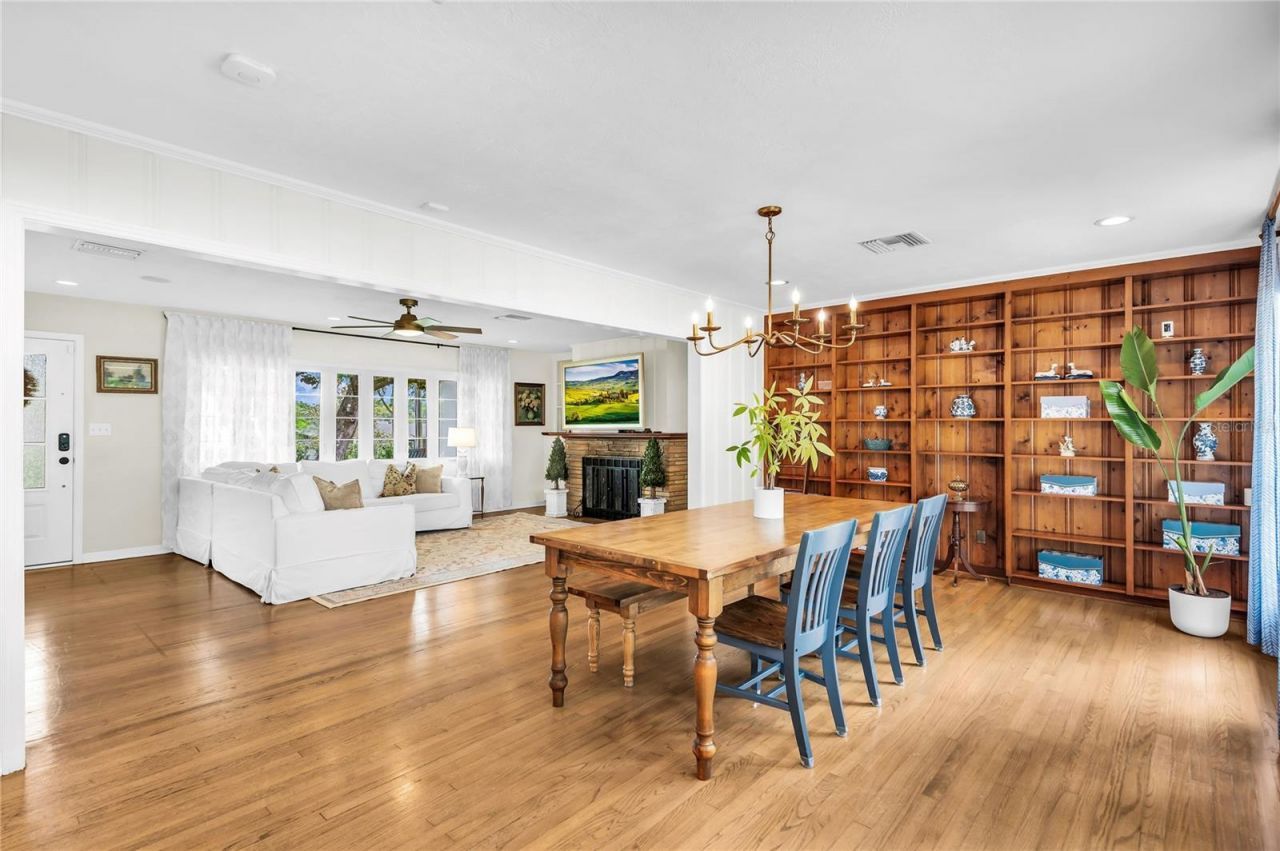 1410 S Summerlin Avenue, Orlando, FL 32806 Photo