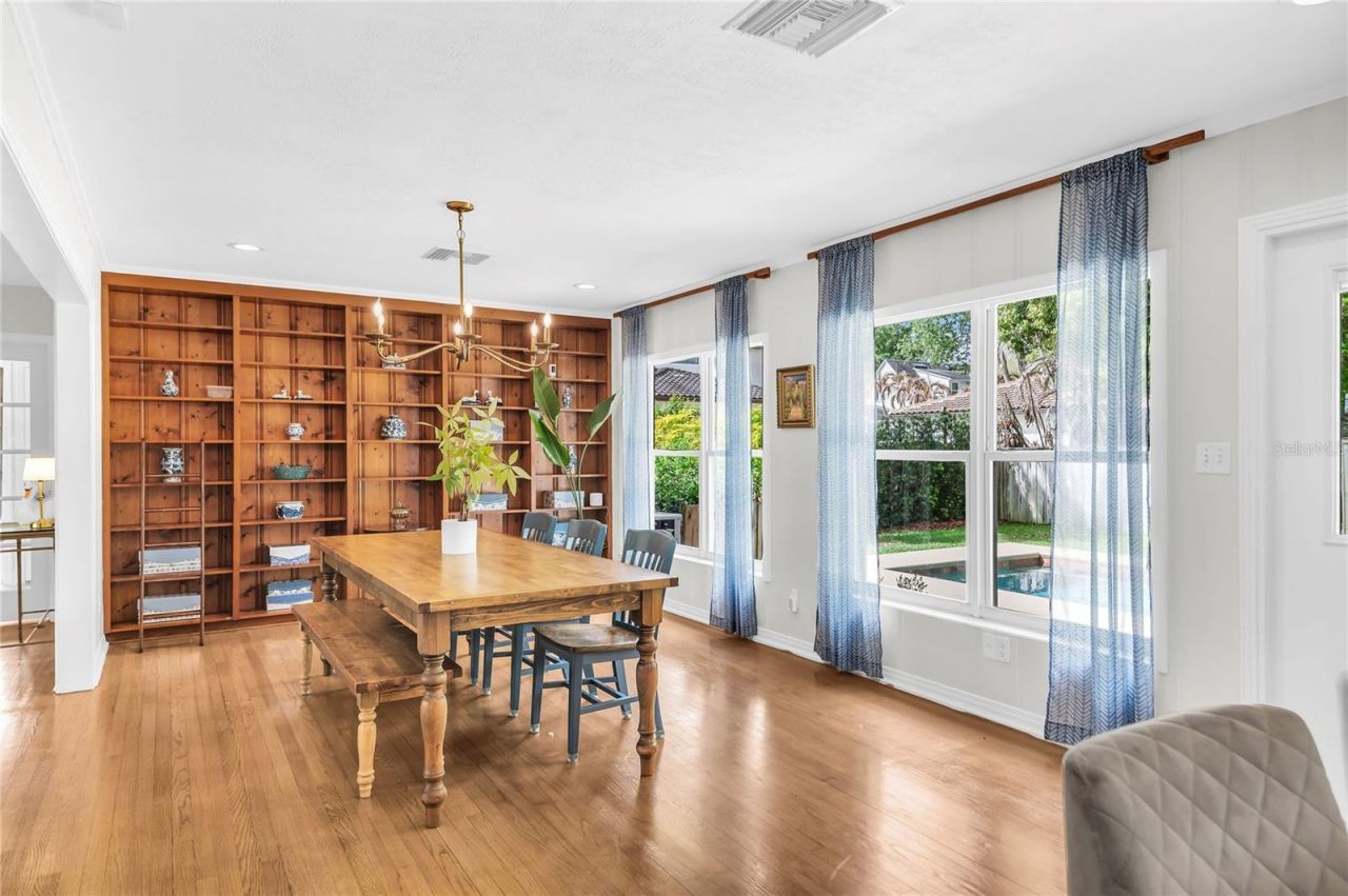 1410 S Summerlin Avenue, Orlando, FL 32806 Photo