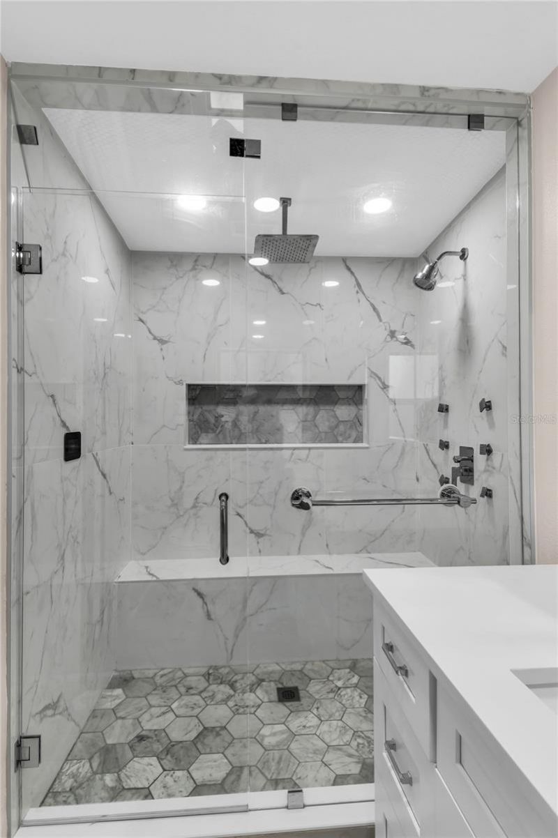 1410 S Summerlin Avenue, Orlando, FL 32806 Photo