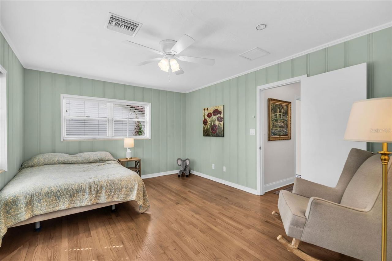 1410 S Summerlin Avenue, Orlando, FL 32806 Photo