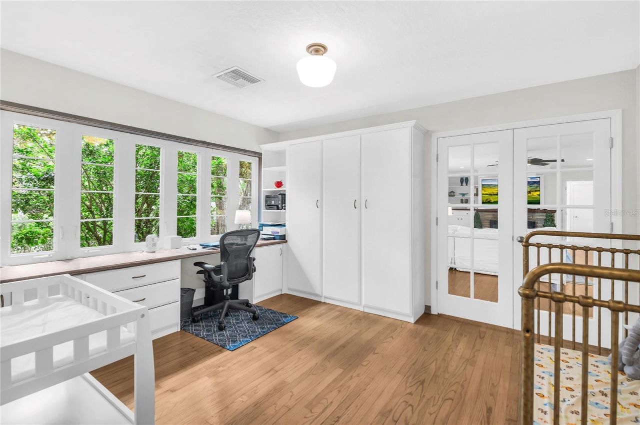 1410 S Summerlin Avenue, Orlando, FL 32806 Photo