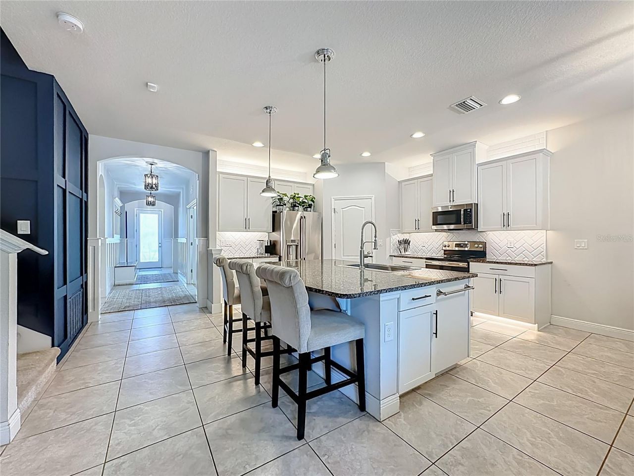 12144 Ledbury Commons Drive, Gibsonton, FL 33534 Photo