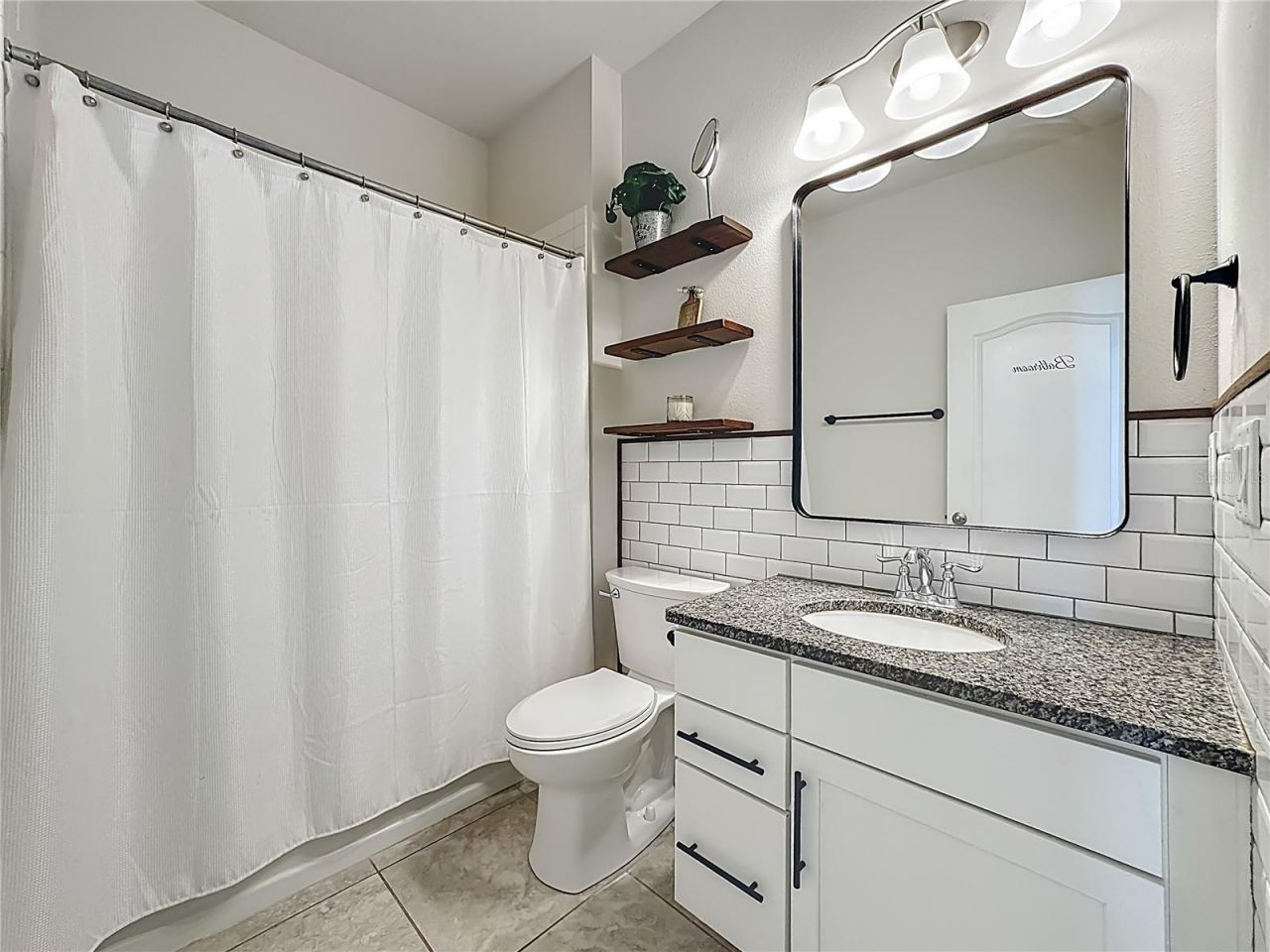 12144 Ledbury Commons Drive, Gibsonton, FL 33534 Photo