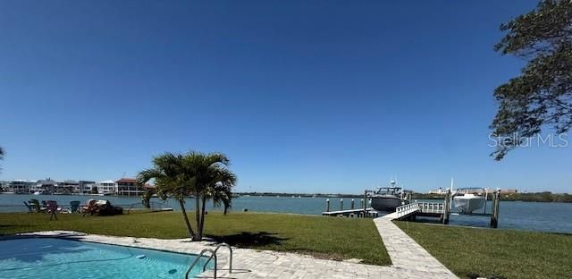 584 Crystal Drive, Madeira Beach, FL 33708 Photo