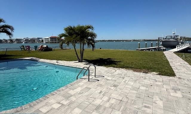 584 Crystal Drive, Madeira Beach, FL 33708 Photo