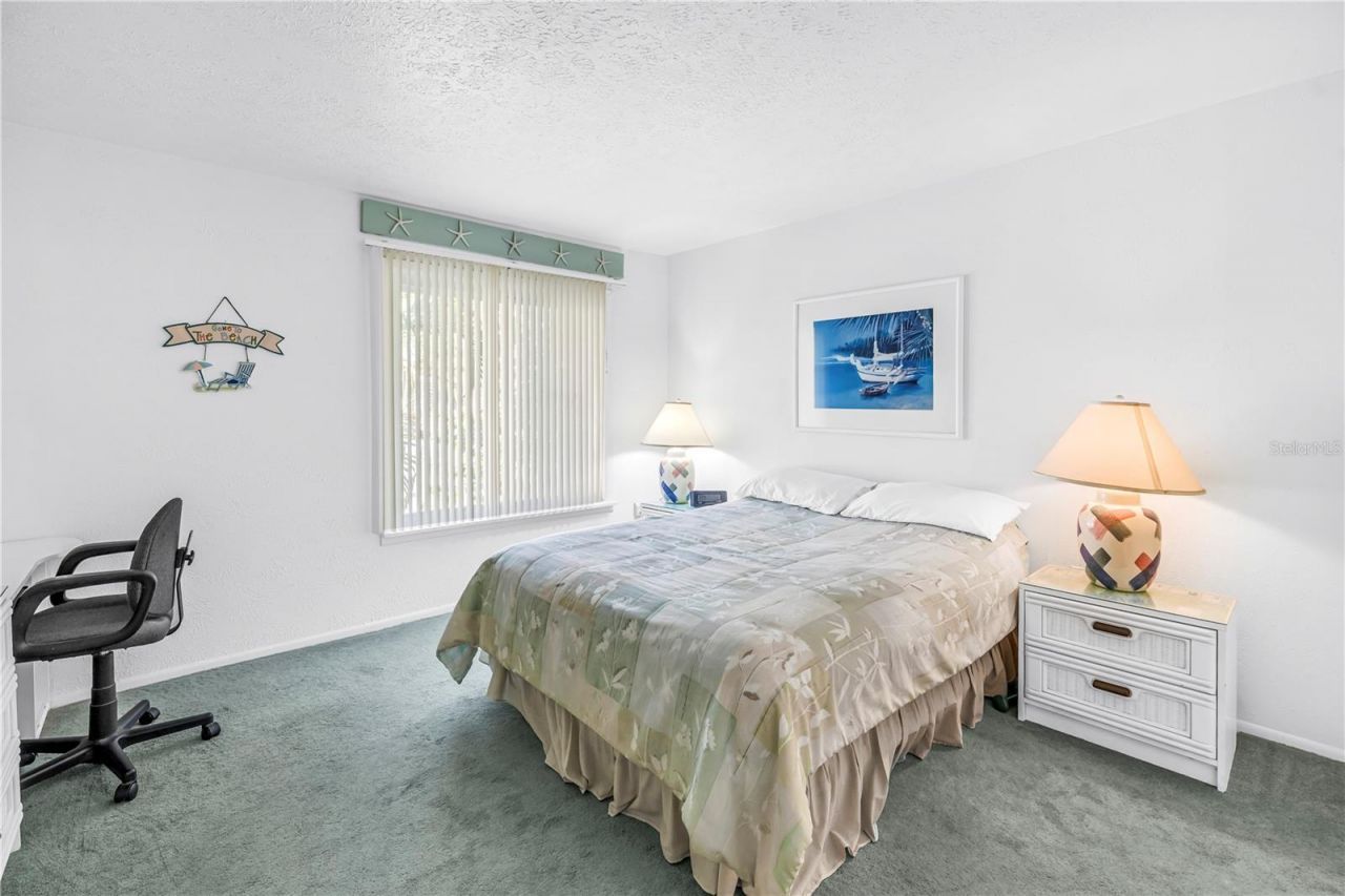 3742 41st Way S, Unit F, Saint Petersburg, FL 33711 Photo