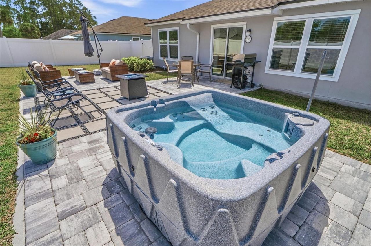 39 Ballenger Lane, Palm Coast, FL 32137 Photo