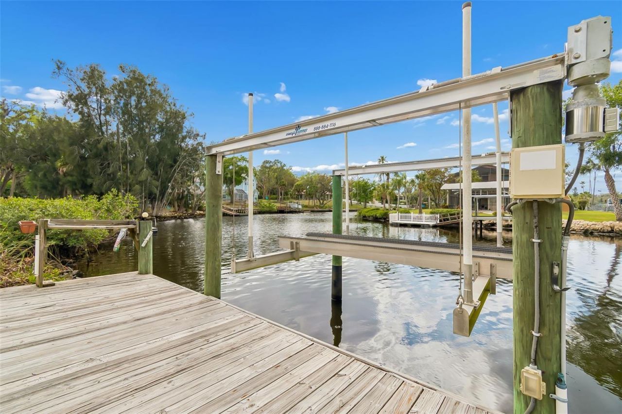 5517 Tropic Drive, New Port Richey, FL 34653 Photo