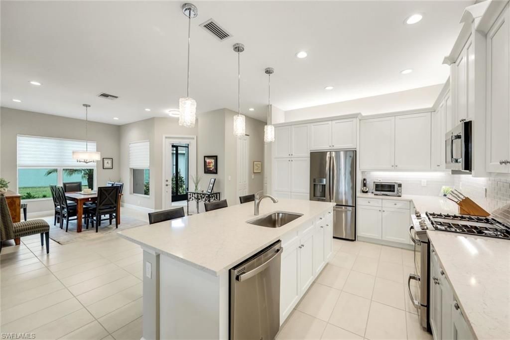 28558 Lobos Cir, Bonita Springs, FL 34135 Photo