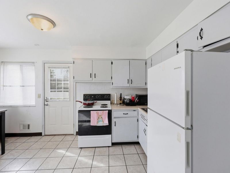 5780 N Meadows Boulevard, Columbus, OH 43229 Photo 10