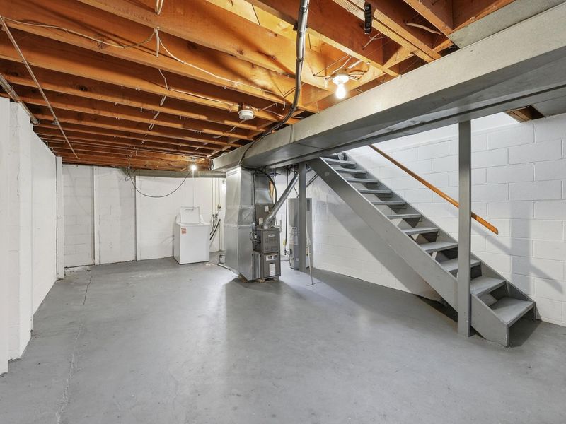 5780 N Meadows Boulevard, Columbus, OH 43229 Photo 20