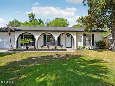 1370 BELLAIR Boulevard, Orange Park, FL 32073