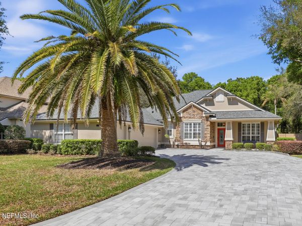 376 N LOMBARDY Loop, St. Johns, FL 32259
