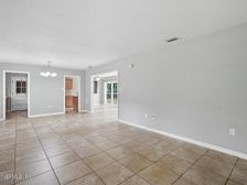 130 SW Peach Street, Keystone Heights, FL 32656