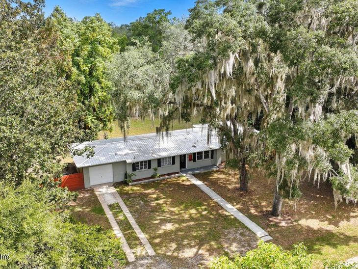 130 SW Peach Street, Keystone Heights, FL 32656