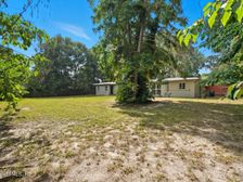 130 SW Peach Street, Keystone Heights, FL 32656