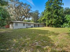 130 SW Peach Street, Keystone Heights, FL 32656