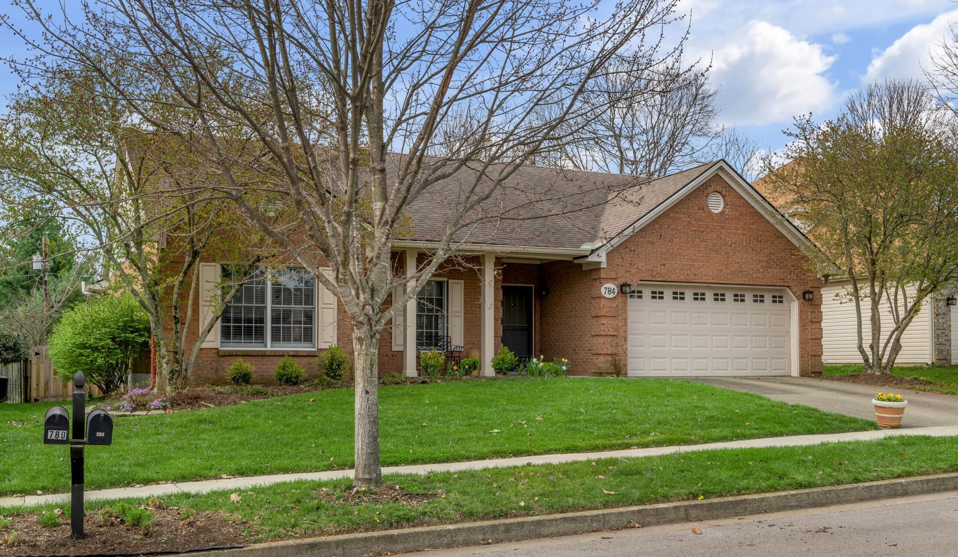 784 Laurel Hill Road, Lexington, KY 40504 Main Photo