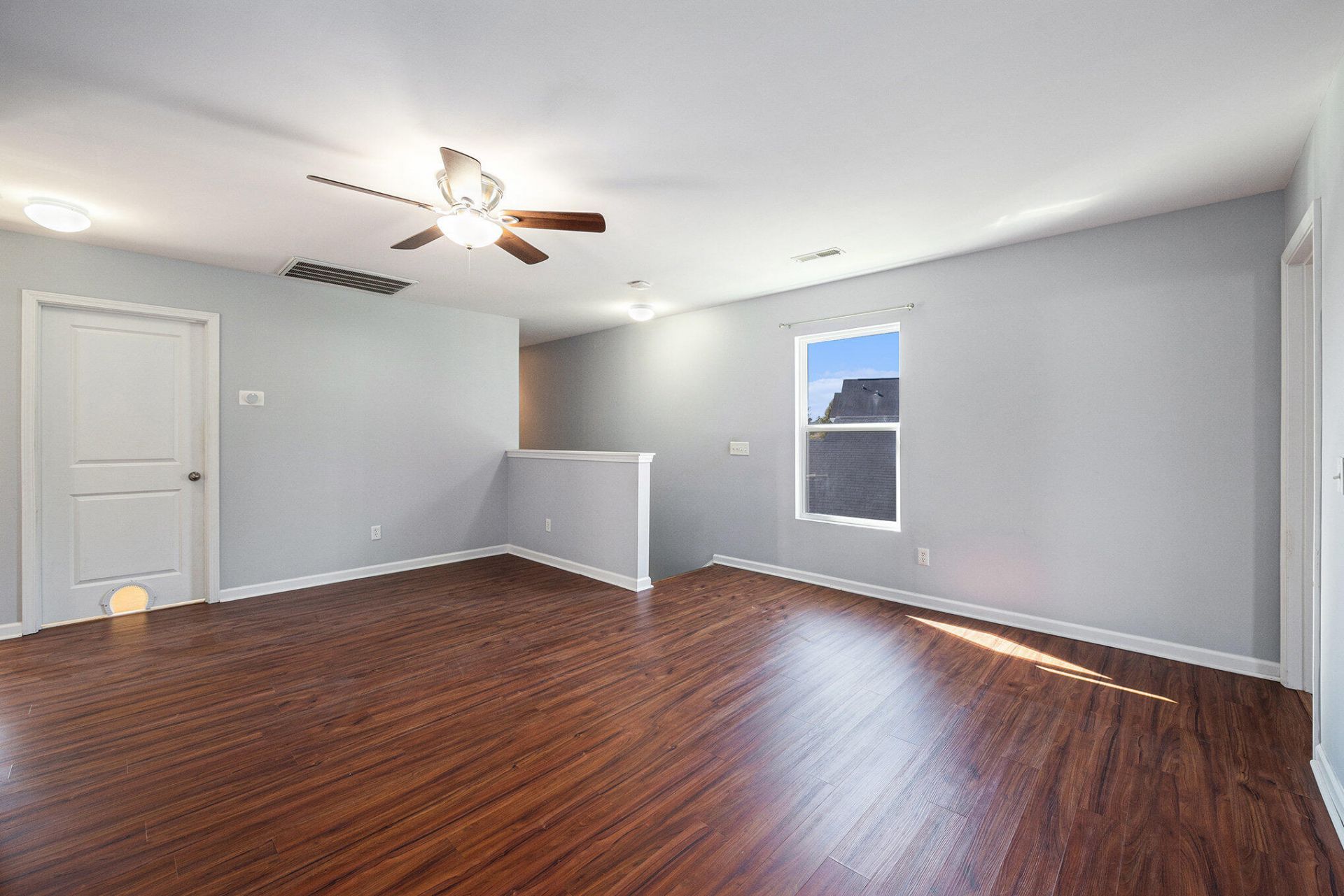 4810 Hawkins Drive Photo 20