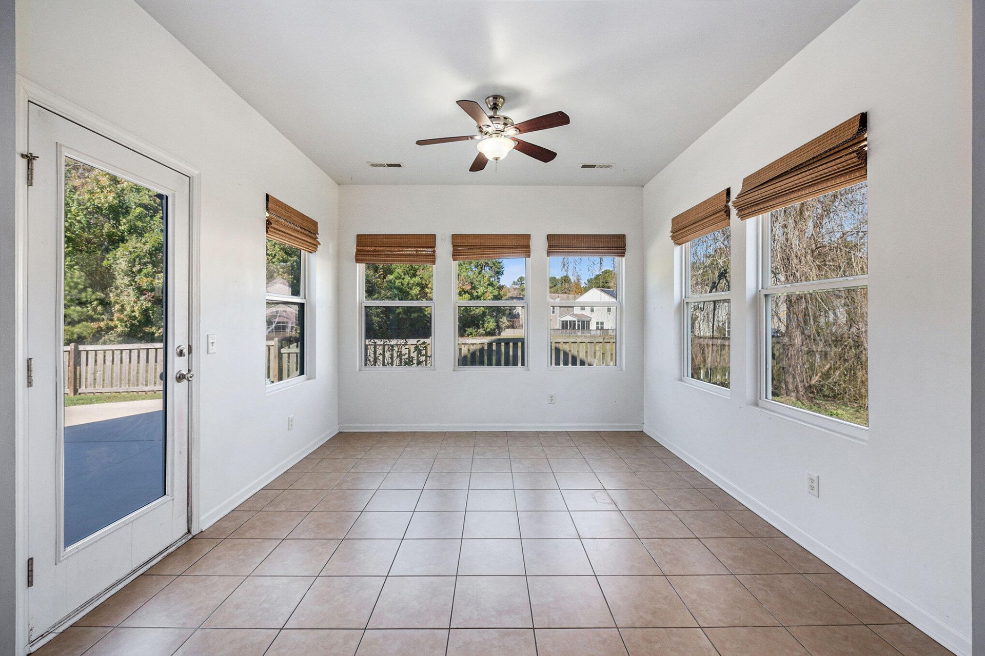 4810 Hawkins Drive Photo 9