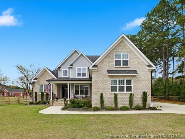 2111 Sunburst Court , Fayetteville, NC 28312