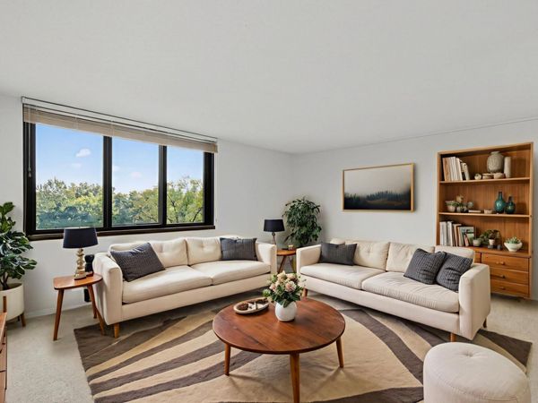 1181 Edgcumbe Road, Unit 308, Saint Paul, MN 55105