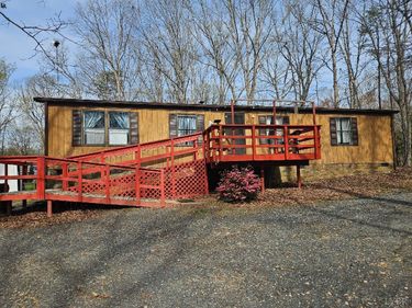 413 Plum Branch Road, Lynchburg, VA 24504