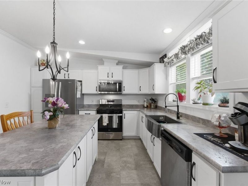 1598 Bogie Lane, Painesville, OH 44077 Photo 15