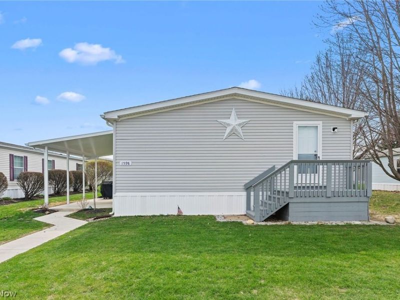 1598 Bogie Lane, Painesville, OH 44077 Photo 2