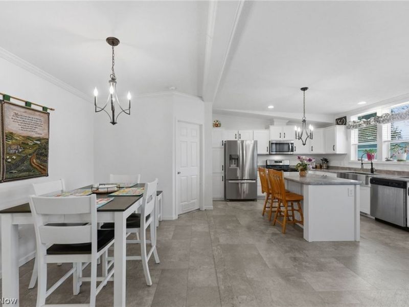 1598 Bogie Lane, Painesville, OH 44077 Photo 9