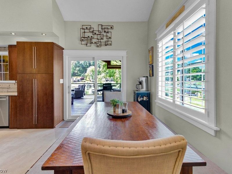 196 E Mohawk Drive, Malvern, OH 44644 Photo 15