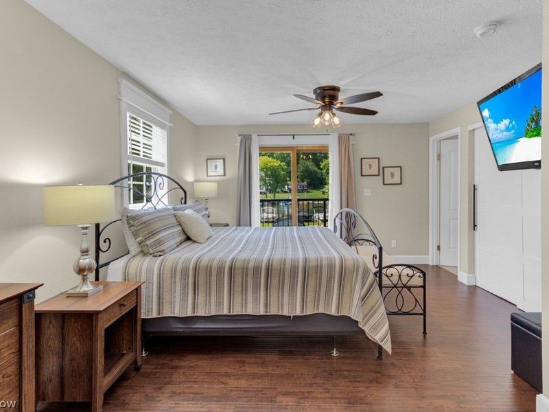 196 E Mohawk Drive, Malvern, OH 44644 Photo 20