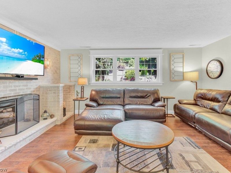 196 E Mohawk Drive, Malvern, OH 44644 Photo 29