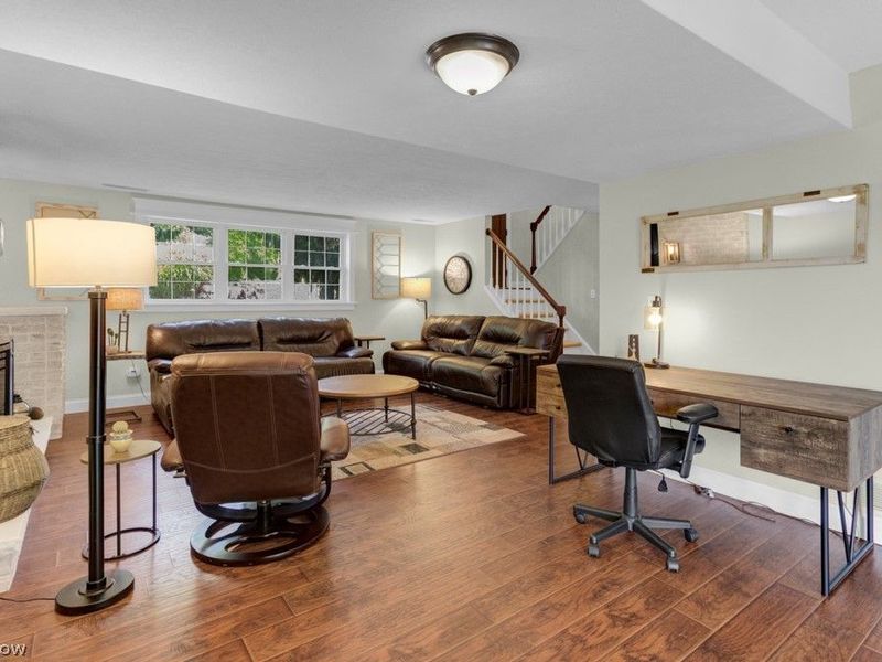 196 E Mohawk Drive, Malvern, OH 44644 Photo 32