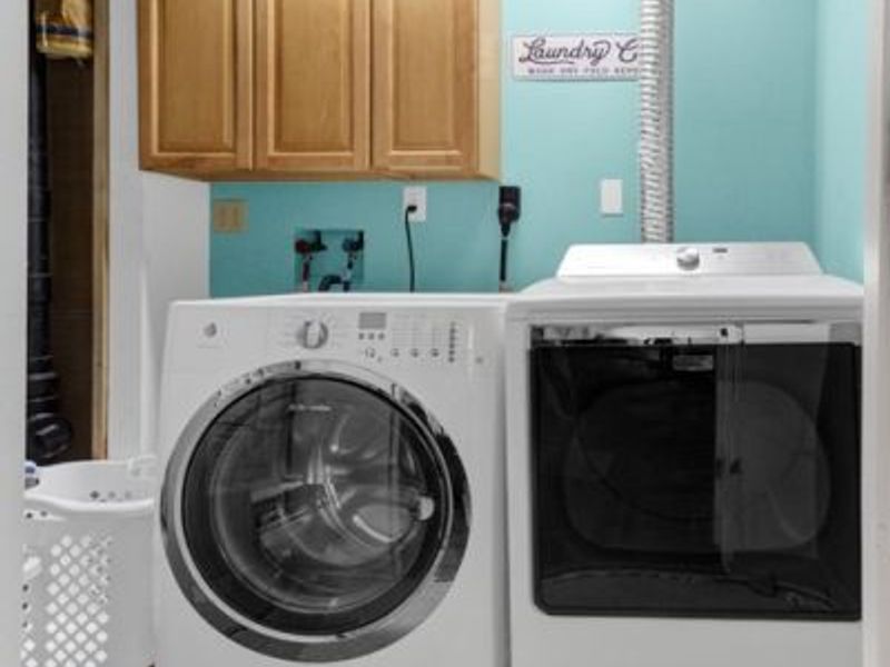 196 E Mohawk Drive, Malvern, OH 44644 Photo 38