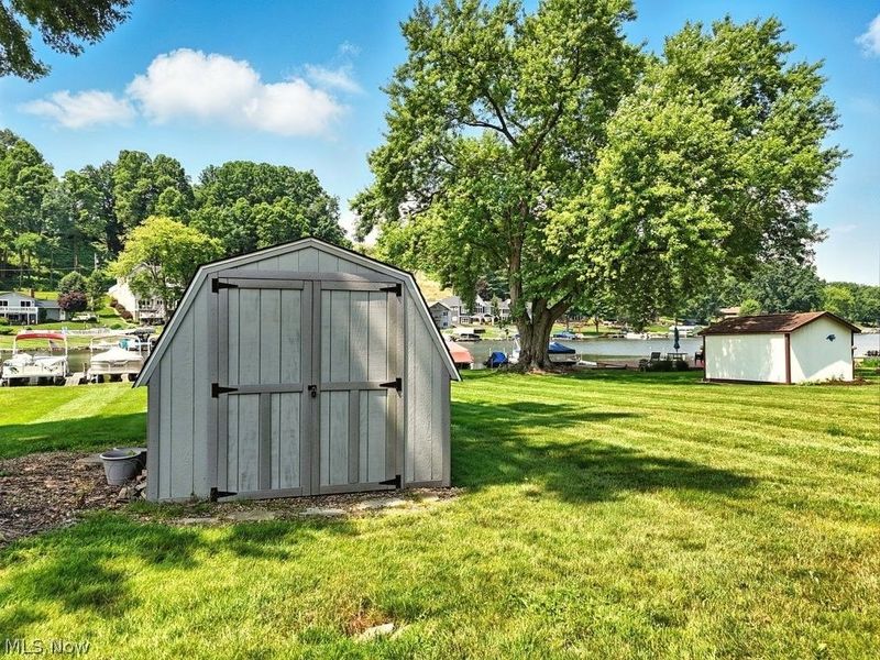 196 E Mohawk Drive, Malvern, OH 44644 Photo 44