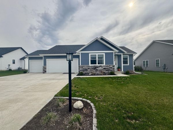 510 N Eastfield Circle, Milford, IN 46542