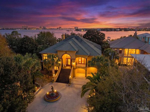 14755 Innerarity Pt Rd, Pensacola, FL 32507