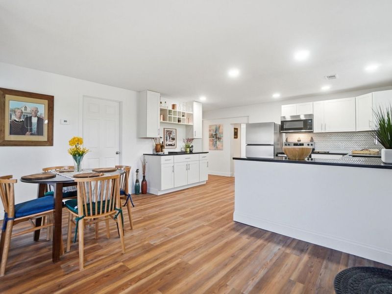 9185 S Mann Road, Tipp City, OH 45371 Photo 11