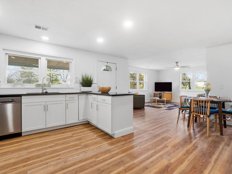 9185 S Mann Road, Tipp City, OH 45371 Photo 15