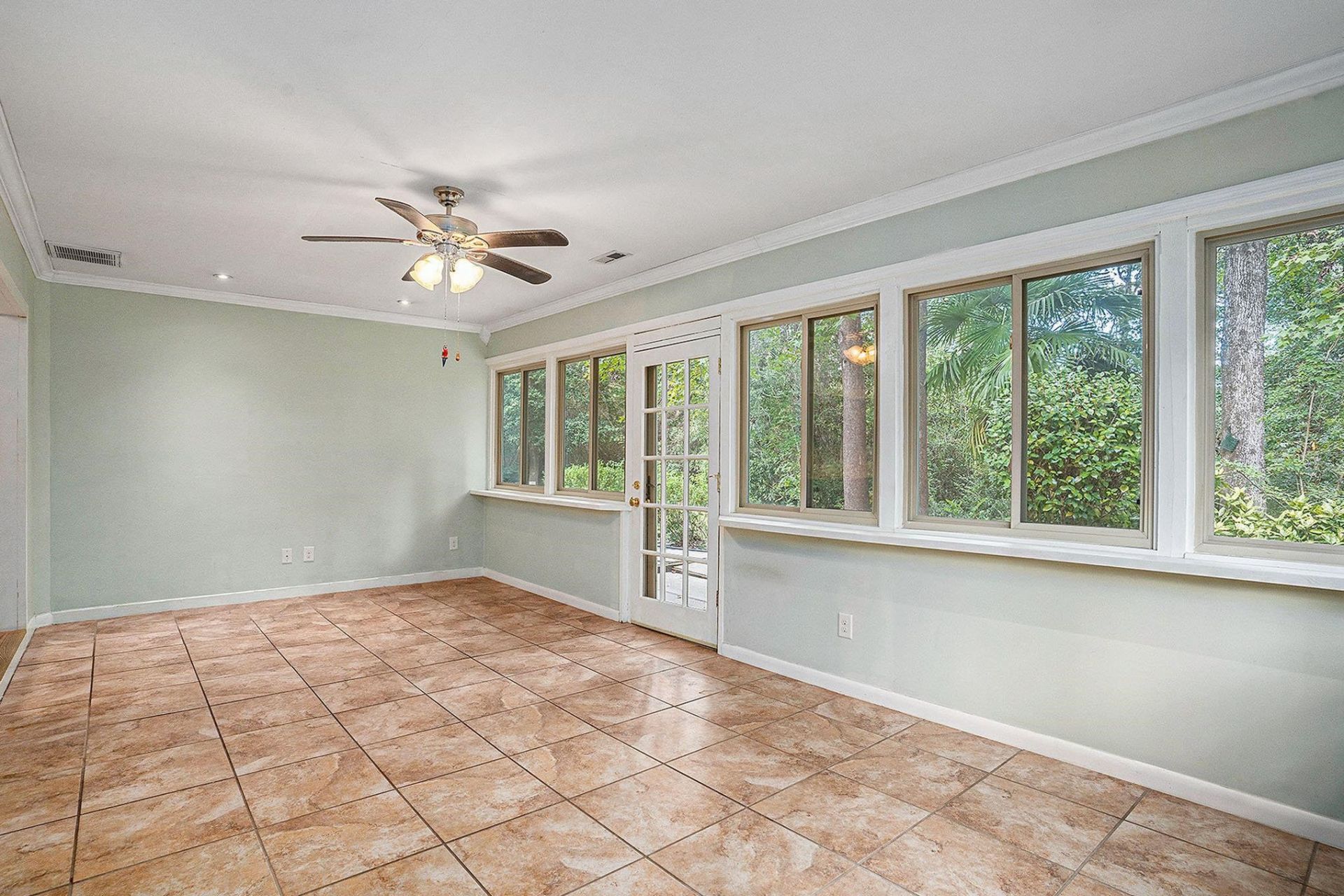 115 Hickory Dr. Photo 19