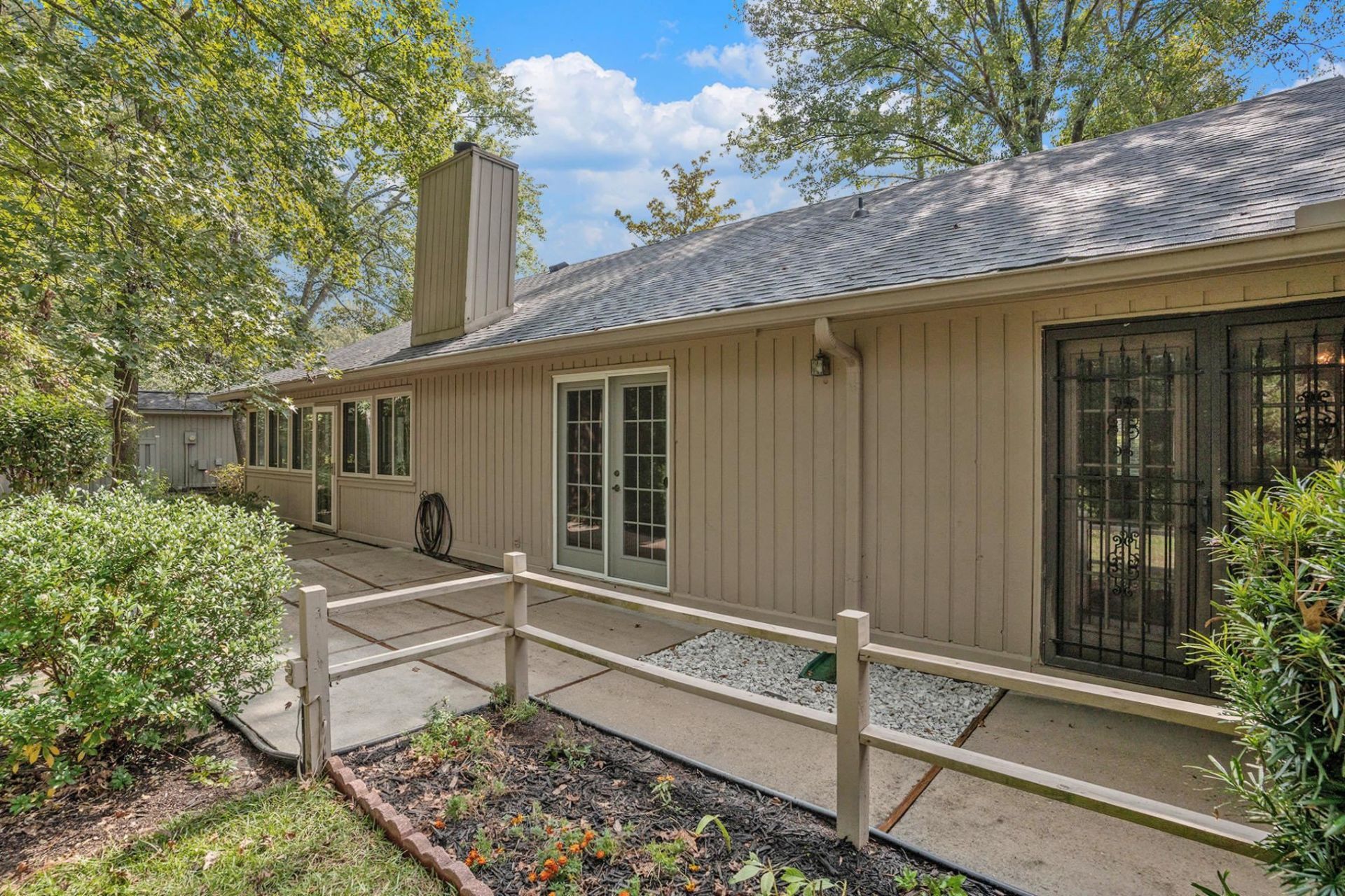 115 Hickory Dr. Photo 30