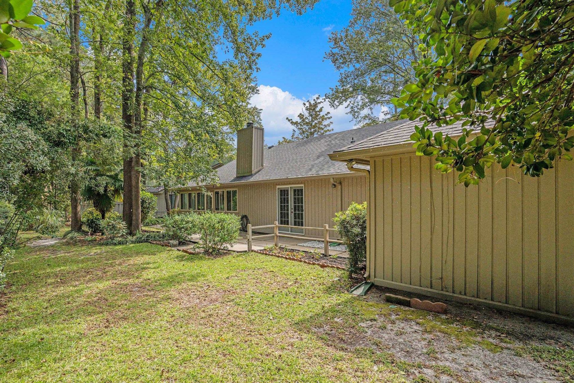 115 Hickory Dr. Photo 32